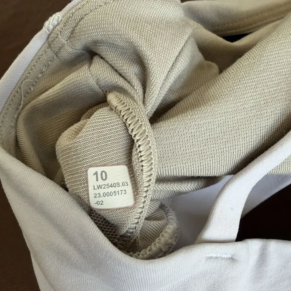 Lululemon Free To Be Serene Sports Bra Womens 10 Light Support Athletic Strappy